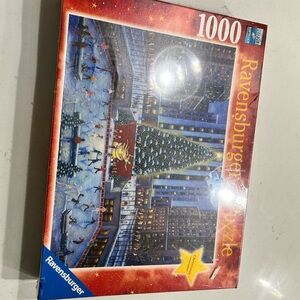 2013 Ravensburger Puzzle Limited Edition NYC Christmas 193363 Steve Klein